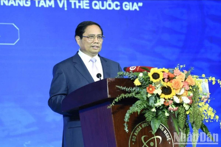 Thủ tướng: Đất nước đang rất cần sự dấn thân, đổi mới sáng tạo của các nhà khoa học