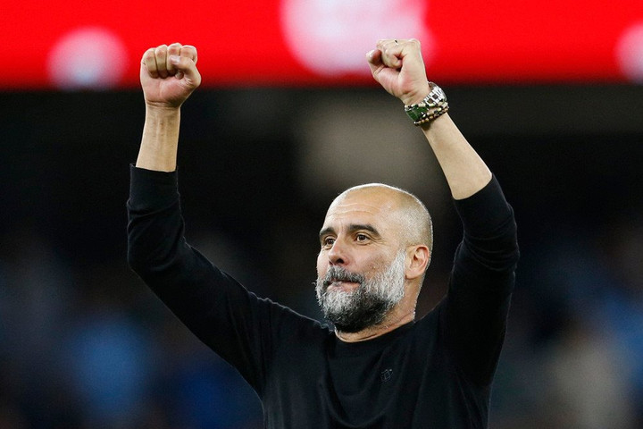 Pep Guardiola: Man City không có tâm lý "há miệng chờ sung"