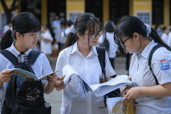Hà Nội có bao nhiêu địa điểm thi vào lớp 10 chuyên năm học 2024-2025?
