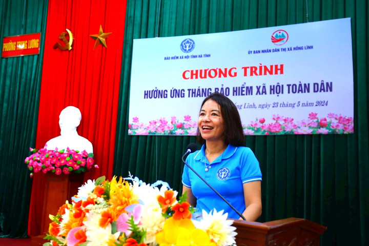 Hưởng ứng “Tháng vận động triển khai bảo hiểm xã hội toàn dân”