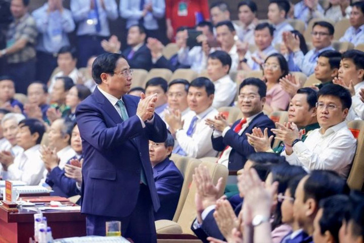 Thủ tướng: Quy hoạch mở ra tầm nhìn và không gian phát triển mới cho Ninh Bình