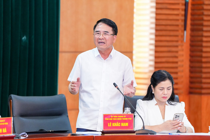 Khảo sát việc thực hiện Nghị quyết số 33 tại Hải Phòng