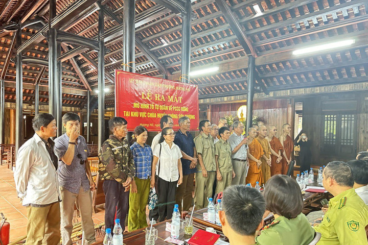 Ra mắt mô hình “Tổ tự quản phòng cháy chữa cháy rừng”