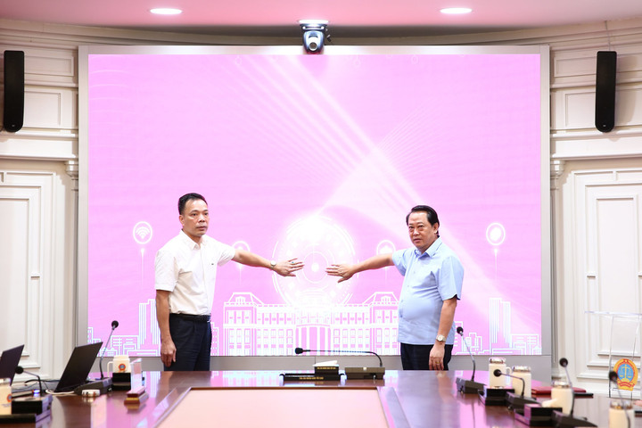 Kết nối cơ sở dữ liệu cán bộ, công chức, viên chức TAND với cơ sở dữ liệu quốc gia