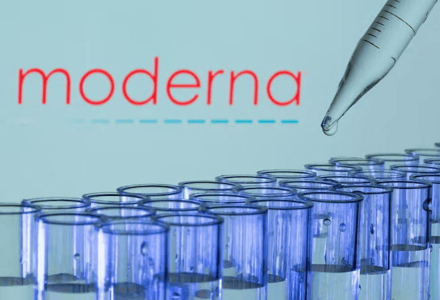 Thử nghiệm vaccine kết hợp COVID/cúm của Moderna vượt trội so với mũi tiêm riêng biệt
