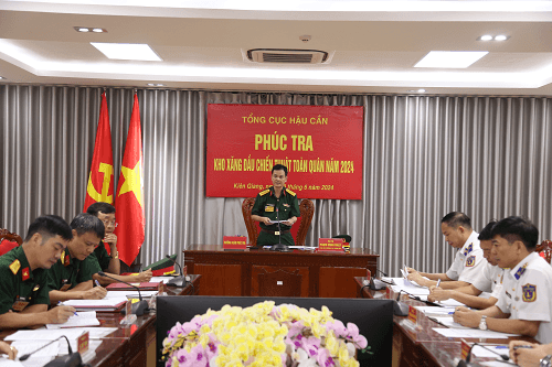 Phúc tra kho xăng dầu chiến thuật tại BTL Vùng Cảnh sát biển 4