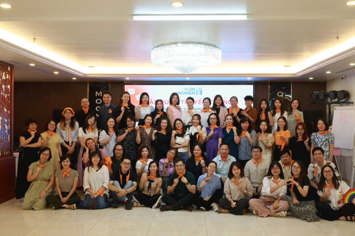 UN Women tập huấn truyền thông về bình đẳng giới