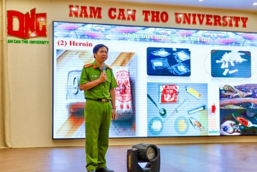 Tăng cường tuyên truyền phòng, chống ma túy học đường