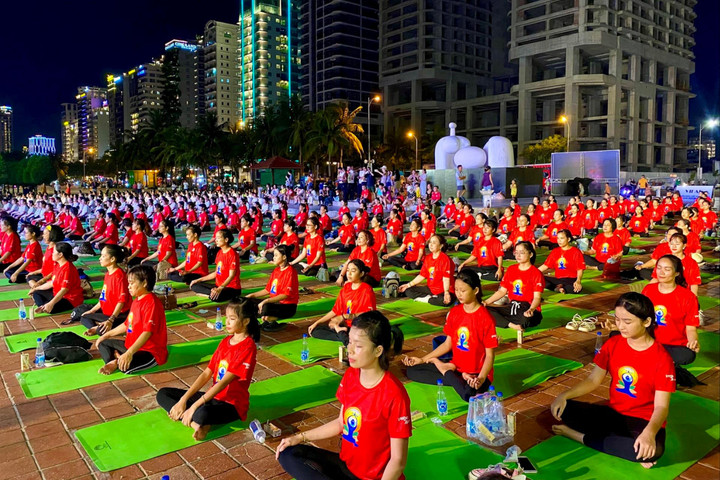 Đồng diễn Yoga quốc tế - Đà Nẵng 2024