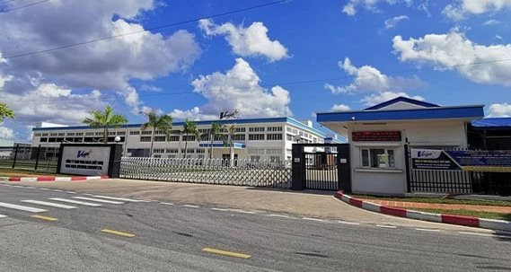 Quảng Ninh: 10 công nhân nhập viện nghi ngạt khí
