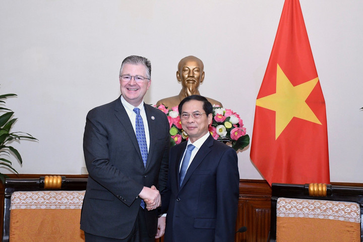 Trợ lý Ngoại trưởng Mỹ: Việt Nam đảm nhiệm vai trò ngày càng quan trọng tại các diễn đàn đa phương và khu vực
