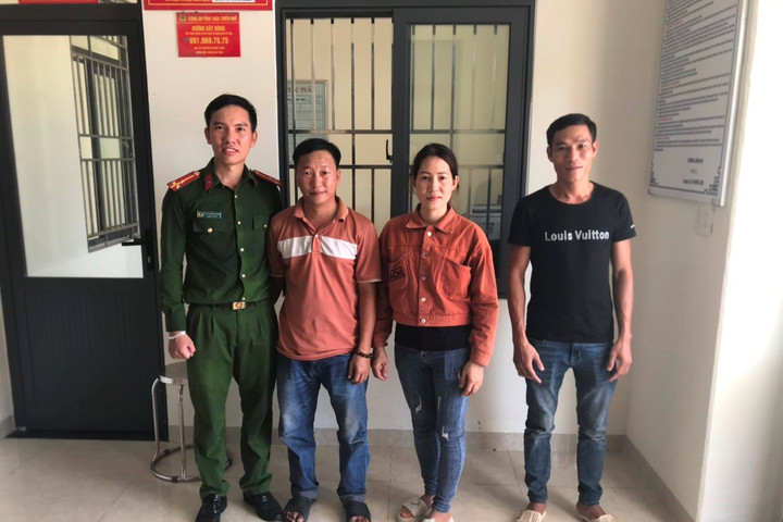 Giúp đỡ người có dấu hiệu trầm cảm đi lạc gần 10 ngày về với gia đình