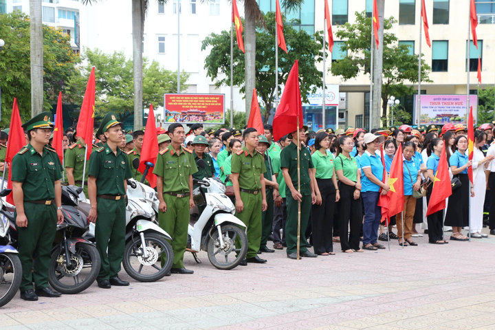 TT-Huế: Mít tinh hưởng ứng Ngày toàn dân phòng chống ma túy