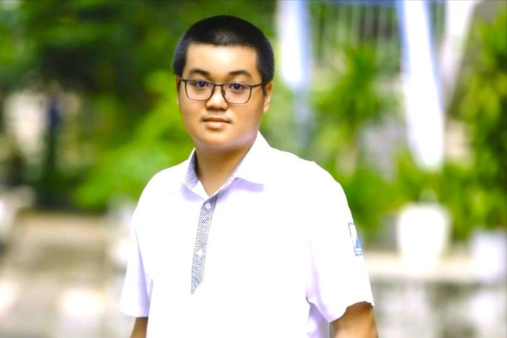 Thủ khoa thi lớp 10 Hà Nội đạt tổng điểm 48,5/50 điểm