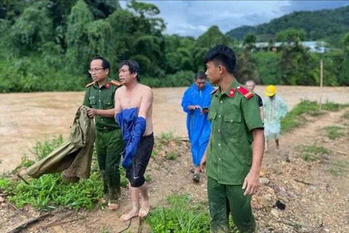 Bộ trưởng Bộ Công an gửi Thư khen chiến sĩ Công an dũng cảm cứu người