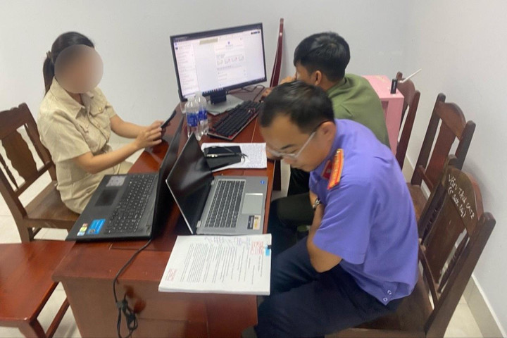 Phát tán mã độc chiếm đoạt quyền điều hành tài khoản mạng xã hội
