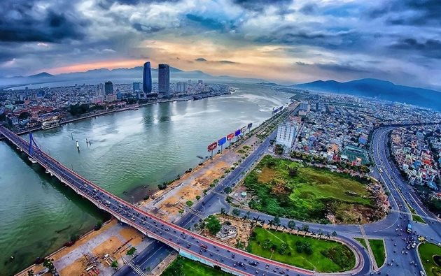 Thành lập Khu thương mại tự do Đà Nẵng