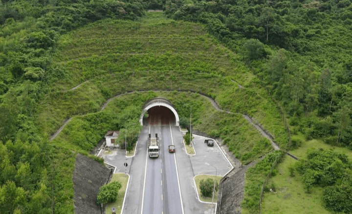 Mở rộng Hầm Đèo Ngang quy mô 4 làn xe, vận tốc 80km/h