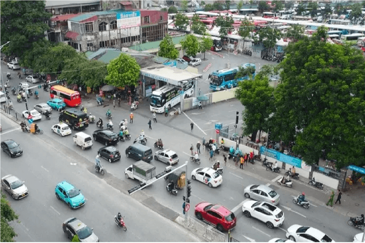 Hà Nội: Phân luồng phục vụ thi công hầm chui nút giao Vành đai 2,5 - Giải Phóng