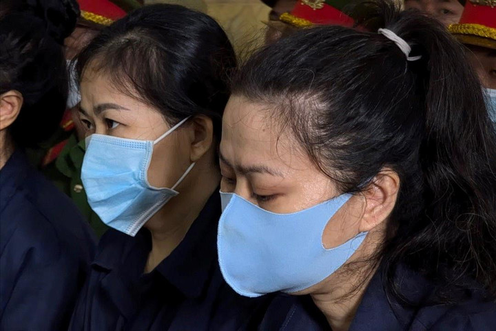 Tuyên án các bị cáo trong đường dây nhập lậu hơn 6 tấn vàng