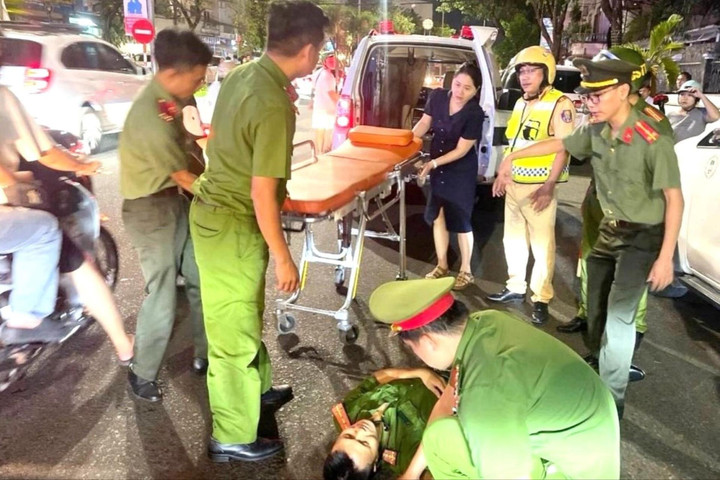 Thanh niên tông xe vào chiến sĩ Công an đang làm nhiệm vụ