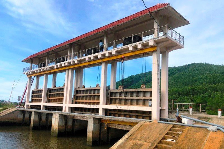 Dự án thiết kế vận hành bằng điện, bàn giao sử dụng bằng… tay