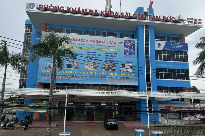 Quảng cáo sai sự thật, một phòng khám ở Cà Mau bị “tuýt còi”
