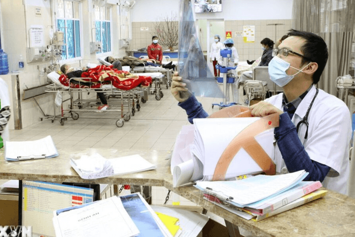 Đảm bảo cung ứng đủ thuốc ứng phó với bão số 2