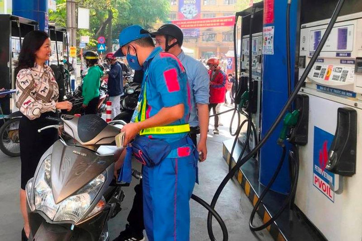 Đề xuất bỏ thuế tiêu thụ đặc biệt đối với xăng