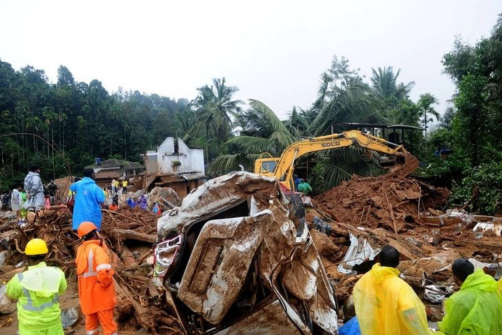 Lở đất kinh hoàng ở Kerala, Ấn Độ khiến hơn 100 người thiệt mạng