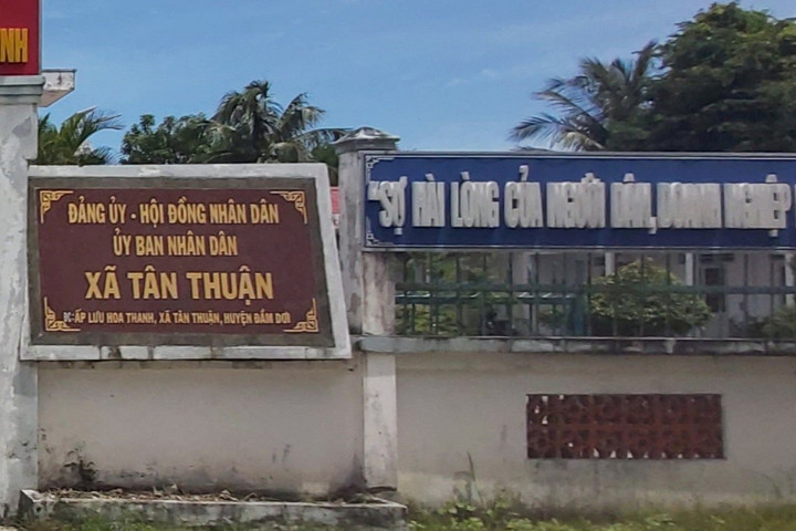 Kỷ luật cách chức Phó Chánh Văn phòng HĐND-UBND huyện Đầm Dơi
