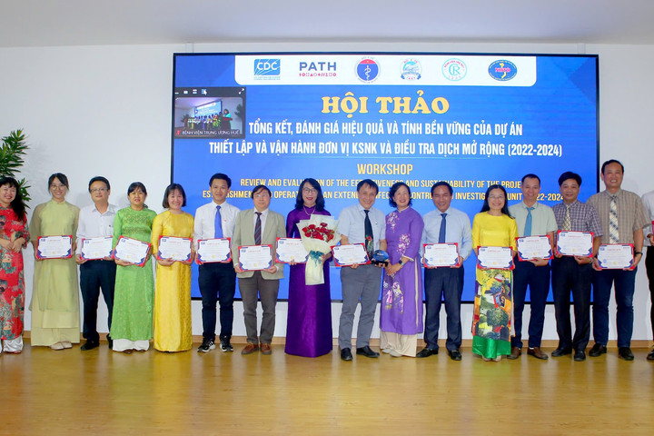 Tập huấn quy trình giám sát, phát hiện với các ổ dịch nhiễm khuẩn bệnh viện