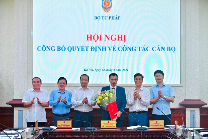 Bổ nhiệm Tổng Biên tập Tạp chí Dân chủ và Pháp luật