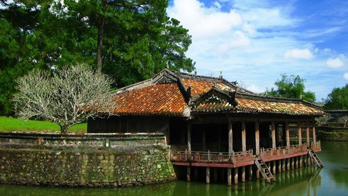 Đầu tư gần 100 tỷ đồng tu bổ, phục hồi Di tích lăng vua Tự Đức