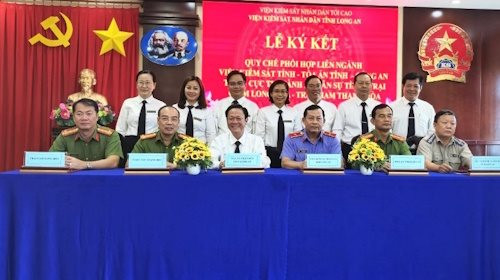 TAND tỉnh Long An ký kết quy chế phối hợp liên ngành trong hoạt động tư pháp