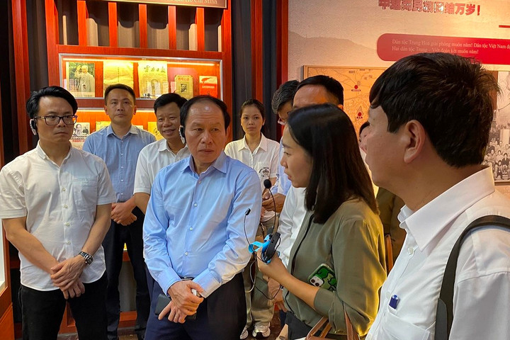 Đoàn công tác TP. Hải Phòng thăm di tích nhà ở Bác Hồ tại Côn Minh