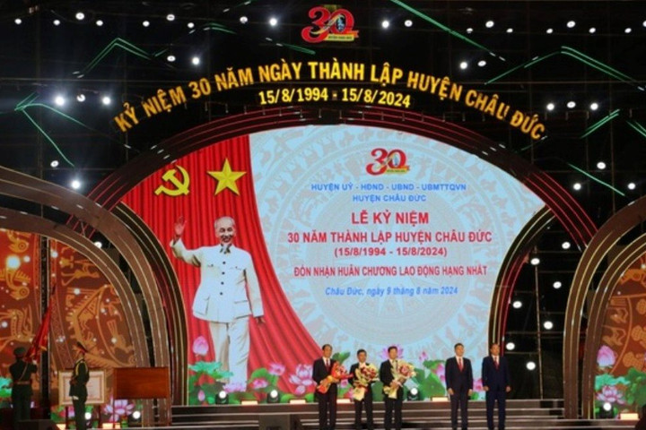 Bà Rịa – Vũng Tàu: Huyện Châu Đức đón nhận Huân chương Lao động hạng Nhất