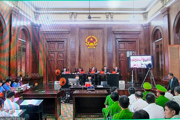 Trung tâm đăng kiểm 50-05V nhận tiền thế nào để kiểm định "đạt"?