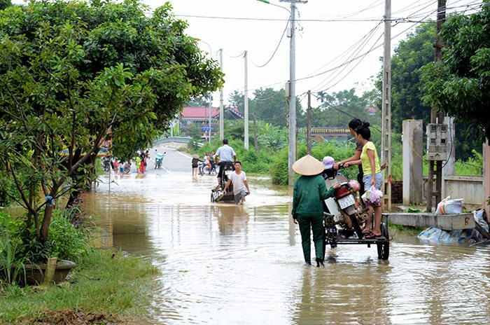 Chủ tịch Hà Nội yêu cầu bổ sung phương án ứng phó từng loại hình thiên tai