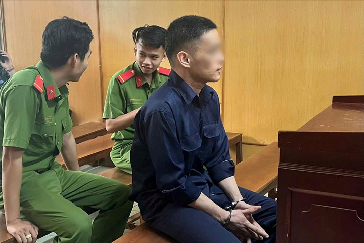 Tài xế vào nhà chủ trộm nhiều túi xách hàng hiệu, đồng hồ