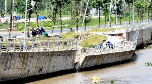 Bờ kè trị giá 80 tỷ đồng bị sạt lở một đoạn sau 5 tháng sử dụng