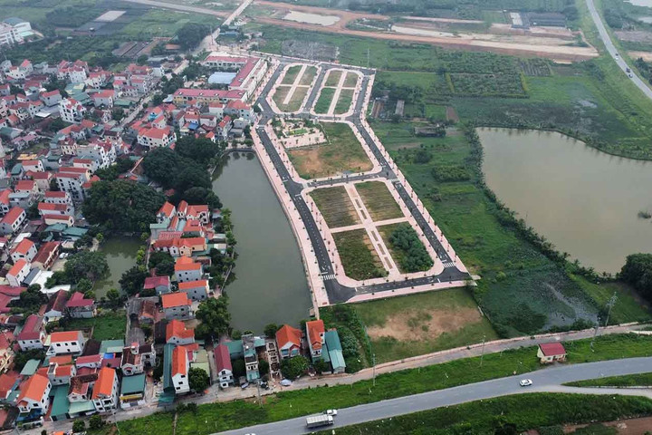 Tạm dừng vụ đấu giá đất ngày 26/8 ở huyện Hoài Đức