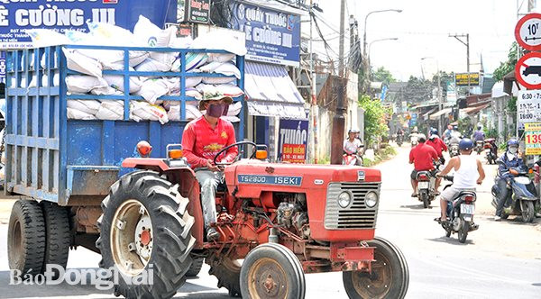 Đề xuất bổ sung nội dung khám sức khỏe đối với người điều kiển xe máy chuyên dùng