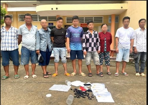 Đá gà ảo, ăn thua bằng tiền thật