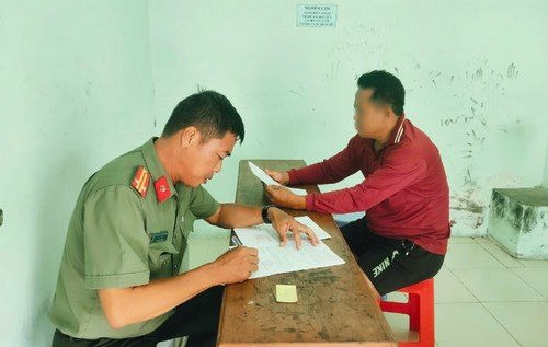 Bắt đối tượng đưa người vượt biên trái phép sang Campuchia