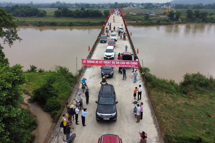 Lễ thông xe kỹ thuật dự án cầu Đò Cung bắc qua sông Lam
