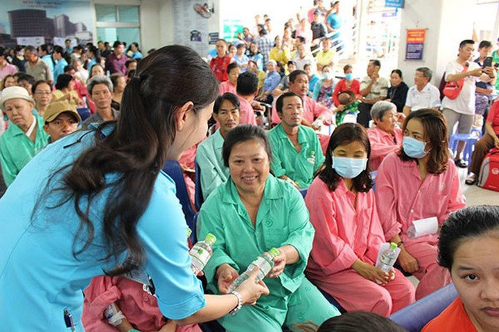 6 hành vi bị nghiêm cấm trong công tác xã hội