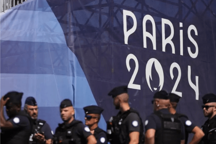 Pháp phá vỡ ba âm mưu tấn công Olympic và Paralympic Paris