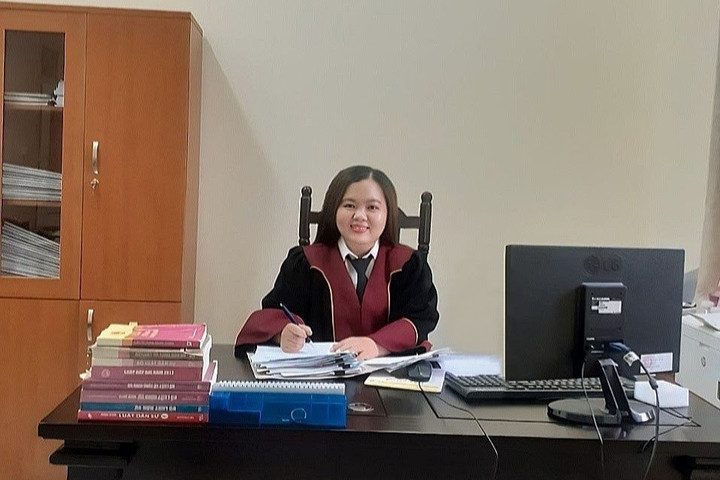 Người giữ vững cán cân công lý