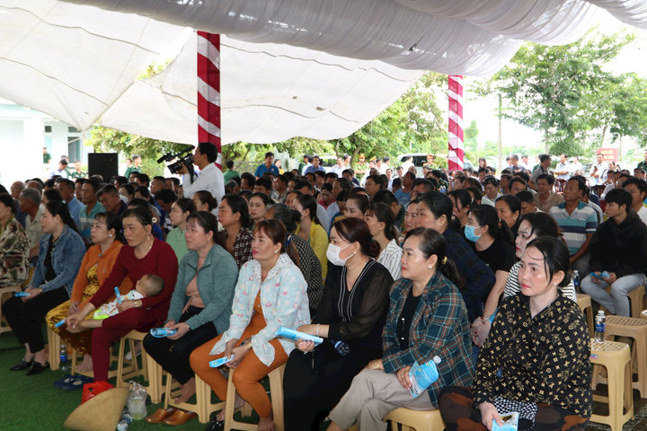 Nâng cao nhận thức cho ngư dân về chống khai thác IUU thông qua phiên tòa giả định